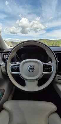 Volvo XC 60 cena 139900 przebieg: 89500, rok produkcji 2018 z Zakopane małe 137